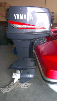 เรือแบส 15 ฟุต เครื่อง Yamaha 80 แรง