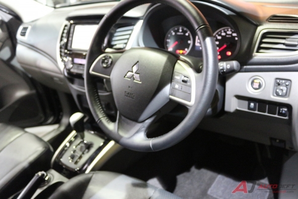 All New Triton . ใหม่ 2015