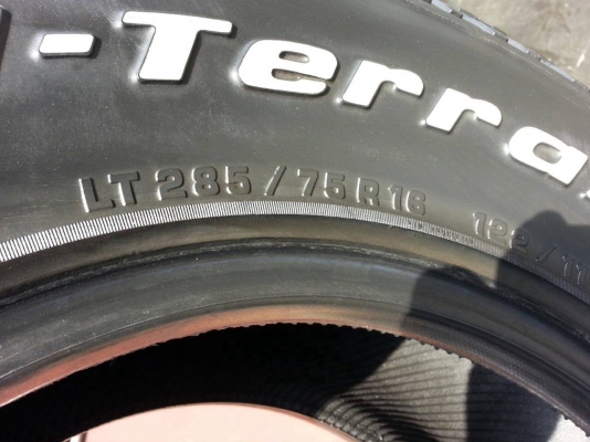 ขาย หรือ แลก ยาง BF ALL 285 x 75 x 16 ปี 10 ขาย หรือ แลก ยาง BF ALL 285 x 75 x 16 ปี 10