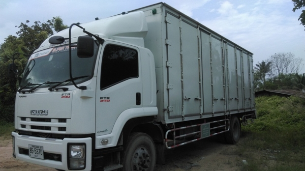 ขายขายดาวน์หกล้อตู้ Isuzu FTR240 ประตู 10 บาน ลดเหลือ 380,000 ผ่อนต่ออีก 39 งวด
