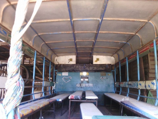 พ่อฝากขาย   รถหกล้อสองแถว   ไม่ได้ใช้แล้ว0614859127