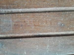 ไม้ปาเก้มะค่าเก่าเก็บ