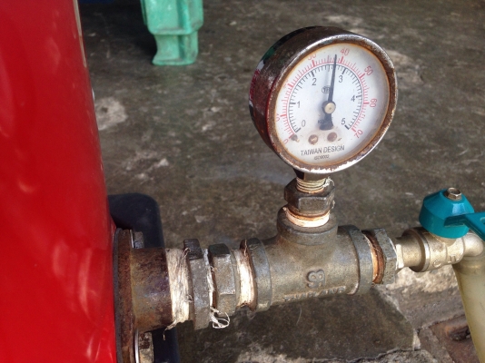 ขายปั้มน้ำอัตโนมัติ ITC(Hitachi) 200 W สภาพสวยมาก ตรวจเช็คแรงดันเรียบร้อยไม่มีรั่วซึม วิ่งนิ่ม พร้อมใช้งาน