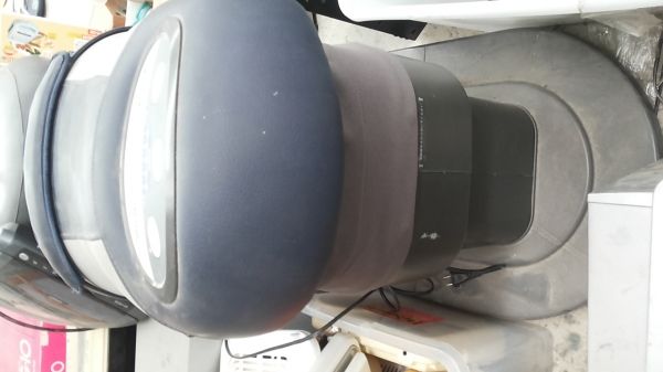 ม้าโยกไฟฟ้า Rodeo Boy ได้มาจากญี่ปุ่นใช้ได้ตั้งแต่เด็กจนถึงผู้ใหญ่มีโมดต่างๆให้เลือก