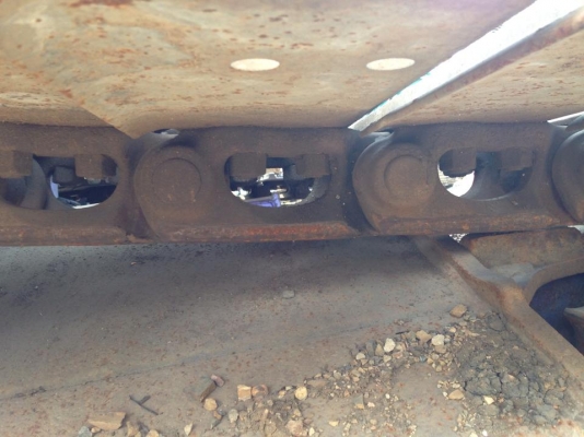 โซ่พร้อมใบ สำหรับรถ PC200-8