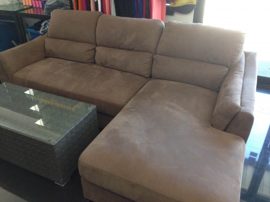 โซฟา หรู Inspire / พร้อม โต๊ะกลางกระจก