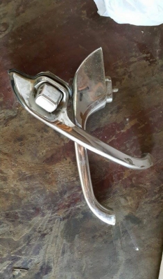 มือเปิดประตู mazda 1000-1300