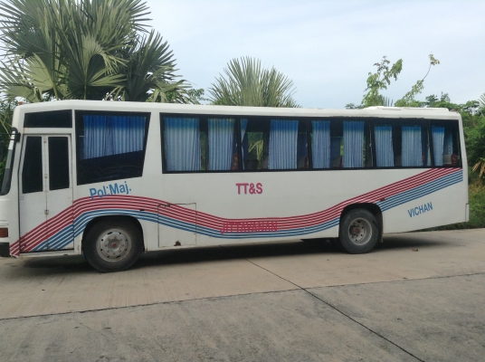 ขายรถบัส 32 ที่นั่ง