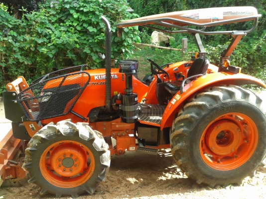 ขายรถไถ Kubota ขนาด 70 แรงม้า