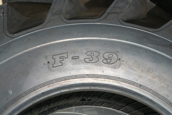 ยางรถไถใหม่ขนาด 18.4/15-30 OTANI ขายถูกๆๆ ยางรถไถใหม่ขนาด 18.4/15-30 OTANI ขายถูกๆๆ