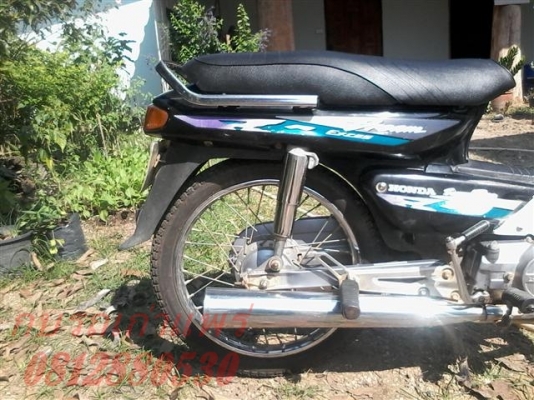 ขายดรีมทูทะเบียนพร้อมโอนรถปี 40 ภาษีขาดปีเดียวเครื่องดีพร้อมใช้ ขาย 9500 บาท