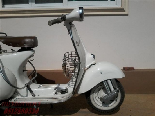 ขายเวสป้า 64 เอกสารใบอินวอยเครื่องดีออกทริปได้เลยรายละเอียดต่างๆสอบถามมาครับ ขาย 38000 บาท