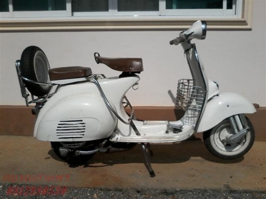 ขายเวสป้า 64 เอกสารใบอินวอยเครื่องดีออกทริปได้เลยรายละเอียดต่างๆสอบถามมาครับ ขาย 38000 บาท