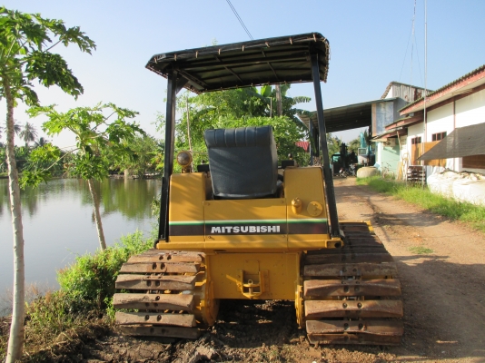 ขายด่วน รถแทรกเตอร์ MITSUBISHI BD2G PL แทรกใหญ่ สภาพสวยใช้งานน้อย นำเข้าเองจากญี่ปุ่นโดยตรง