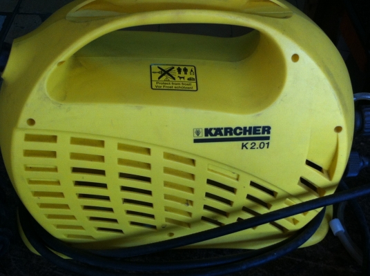ปั็มฉีดน้ำแรงดันสูง KARCHER ของเยรมัน พร้อมสายและปืนฉีดล่าง