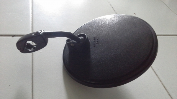 ขายกระจกส่องหน้ารถตู้ ของJappan แท้ๆครับ