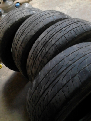 225/55R17  DUNLOP SP SPORT LM 703 ชุด 4 เส้น  Tel.081-427-3941