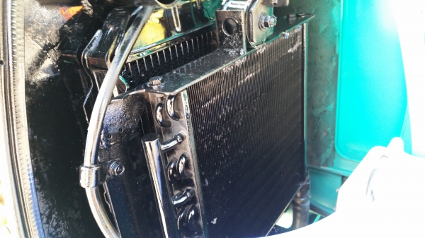 รถขุด KOMATSU รุ่น PC30-7- แทร็กเหล็ก มือสองญี่ปุ่น รถขุด KOMATSU รุ่น PC30-7- แทร็กเหล็ก มือสองญี่ปุ่น