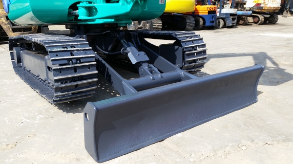 รถขุด KOMATSU รุ่น PC30-7- แทร็กเหล็ก มือสองญี่ปุ่น รถขุด KOMATSU รุ่น PC30-7- แทร็กเหล็ก มือสองญี่ปุ่น