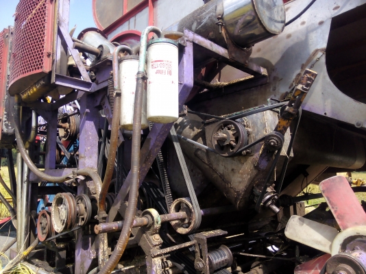 ขายด่วนรถเกี่ยวข้าวต่ออู่สวยพร้อมใช้