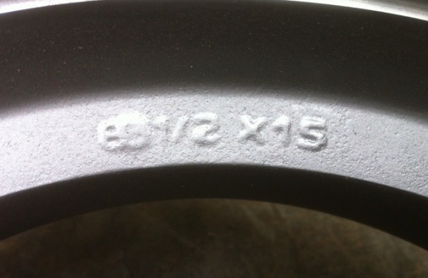 ขายล้อ ลึกๆ สวยๆ ครับ