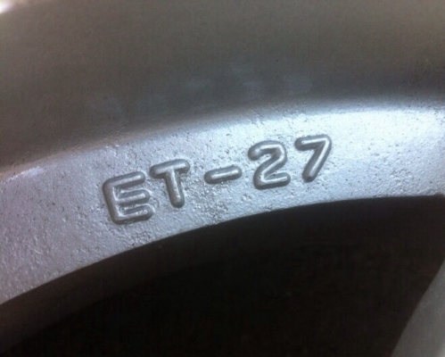 ขายล้อ ลึกๆ สวยๆ ครับ