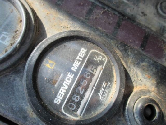 ขายด่วนรถเเม็คโคร KOMATSU PC60-5 รถนอกยังไม่เคยใช้งานเมืองไทยเลย