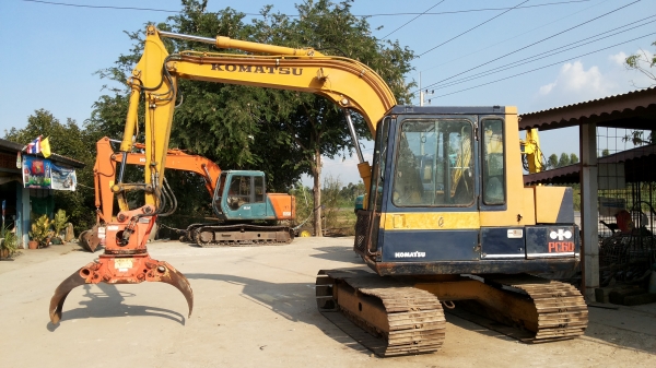 ขายด่วนรถเเม็คโคร KOMATSU PC60-5 รถนอกยังไม่เคยใช้งานเมืองไทยเลย