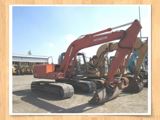 ขายด่วนรถเเม็คโครHITACHI EX120-2รถนอกยังไม่เคยใช้งานเมืองไทยเลย