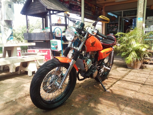 Cg เครื่องโซ 125 เครื่องฟิต ลูกโต ล้อโต อะไหล่ชุบเยอะ สภาพหล่อๆ (มีเล่มทะเบียน+ใบซื้อขาย) ค่าตัว 17500 บาท ต่างจังหวัด จัดส่งให้ได้ ค่าส่งต่างหาก สนใจโทรมาสอบถามเพิ่มเติม 089-8054390 / 083-9008343 โอ๋ อยู่ จังหวัด ลพบุรี Cg เครื่องโซ 125 เครื่องฟิต ลูกโต ล้อโต อะไหล่ชุบเยอะ สภาพหล่อๆ (มีเล่มทะเบียน+ใบซื้อขาย) ค่าตัว 17500 บาท ต่างจังหวัด จัดส่งให้ได้ ค่าส่งต่างหาก สนใจโทรมาสอบถามเพิ่มเติม 089-8054390 / 083-9008343 โอ๋ อยู่ จังหวัด ลพบุรี