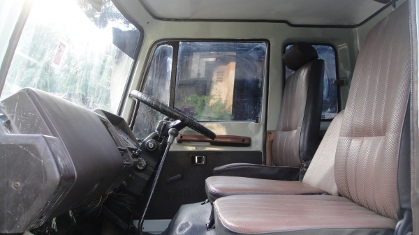 HINO จ้าวอินทรีย์ เครื่องEH700(170แรง)เครื่องดี คัสฃีสวยเดิมๆ แอร์ ฟิล์ม ราคาถูก HINO จ้าวอินทรีย์ เครื่องEH700(170แรง)เครื่องดี คัสฃีสวยเดิมๆ แอร์ ฟิล์ม ราคาถูก