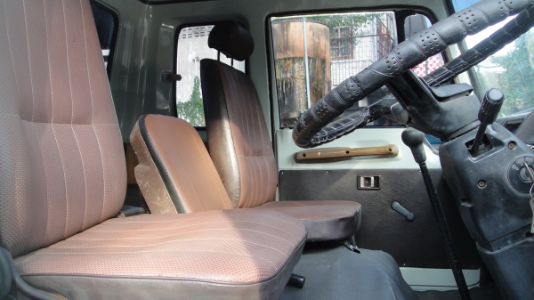 HINO จ้าวอินทรีย์ เครื่องEH700(170แรง)เครื่องดี คัสฃีสวยเดิมๆ แอร์ ฟิล์ม ราคาถูก HINO จ้าวอินทรีย์ เครื่องEH700(170แรง)เครื่องดี คัสฃีสวยเดิมๆ แอร์ ฟิล์ม ราคาถูก