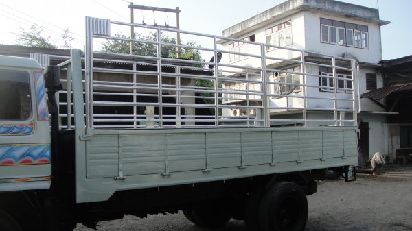 HINO จ้าวอินทรีย์ เครื่องEH700(170แรง)เครื่องดี คัสฃีสวยเดิมๆ แอร์ ฟิล์ม ราคาถูก HINO จ้าวอินทรีย์ เครื่องEH700(170แรง)เครื่องดี คัสฃีสวยเดิมๆ แอร์ ฟิล์ม ราคาถูก