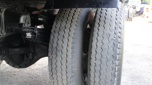 HINO จ้าวอินทรีย์ เครื่องEH700(170แรง)เครื่องดี คัสฃีสวยเดิมๆ แอร์ ฟิล์ม ราคาถูก HINO จ้าวอินทรีย์ เครื่องEH700(170แรง)เครื่องดี คัสฃีสวยเดิมๆ แอร์ ฟิล์ม ราคาถูก