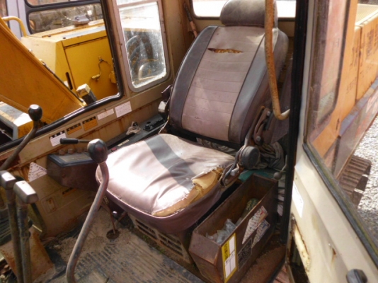 รถขุด Komatsu PC120-3 #23952 สต็อกเราที่ญี่ปุ่น สนใจโทร. 080-6565422 (หนิง)