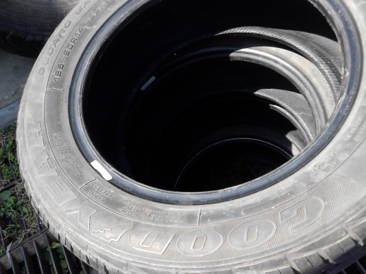 185/60R14  GOODYEAR DUCARO  ชุด 4 เส้น TEL.081-427-3941