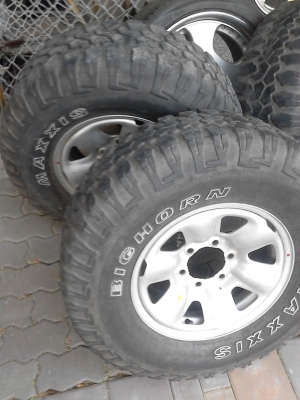 265/75R16 MAXXIS BIGHORN ชุด 4 ล้อ TEL.081-427-3941 265/75R16 MAXXIS BIGHORN ชุด 4 ล้อ TEL.081-427-3941