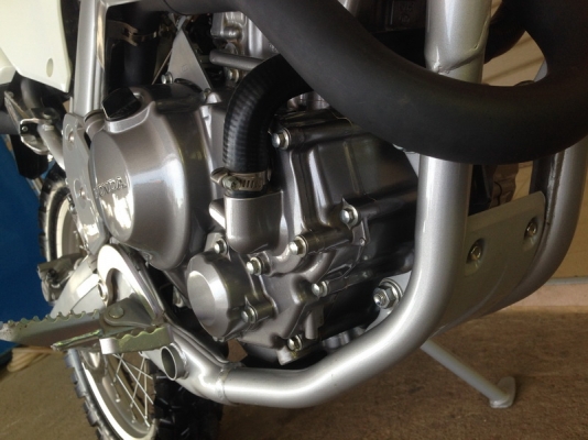 __CRF 250L รถ 4 เดือน วิ่ง1,700โล สีขาวแดง $ 115,000__ __CRF 250L รถ 4 เดือน วิ่ง1,700โล สีขาวแดง $ 115,000__