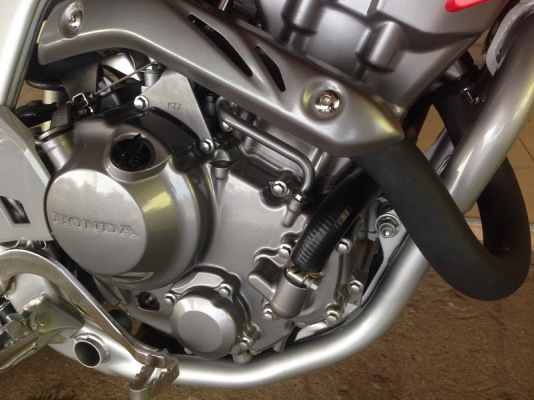 __CRF 250L รถ 4 เดือน วิ่ง1,700โล สีขาวแดง $ 115,000__ __CRF 250L รถ 4 เดือน วิ่ง1,700โล สีขาวแดง $ 115,000__