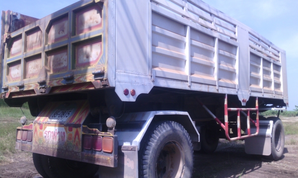 ลูกพ่วง 2 เพลา ดัมพ์ กระบะเหล็ก ยาว 6 เมตร ปี 02