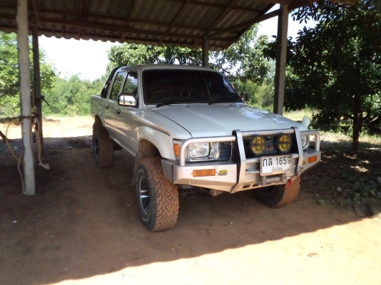 ขายln 106 4 ประตูทะเบียนลำพูน ขายln 106 4 ประตูทะเบียนลำพูน