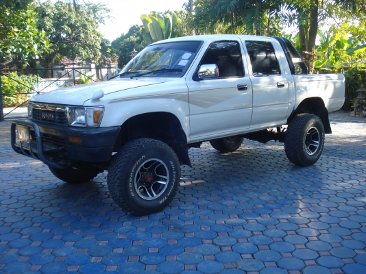 ขายln 106 4 ประตูทะเบียนลำพูน ขายln 106 4 ประตูทะเบียนลำพูน