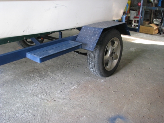 เรือ12.6 เครื่อง 30 ไฟฟ้า เรือ12.6 เครื่อง 30 ไฟฟ้า