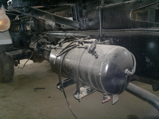 ขายรถ 10 ล้อ 2 เพลา มี 2 คัน ขายรวม 2 คัน กระบะเหล้กดั้ม HINO F18 รถสวย คัสทรีสวย กระบะสวย สนใจรีบจองด่วน