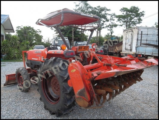 ขายด่วน KUBOTA L4508 4WD 2 เพลา 45แรง พร้อมใบมีดดันหน้า+โรตาลี่ ตราช้าง รถสวยใช้น้อย พร้อมใช้งานได้ทันที ราคาสุดคุ้ม