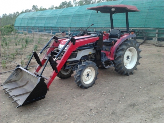 รถไถยันม่าร์ EF352 4WD 35 แรง + ชุดบุ้งกี๋ตักหน้า + หัวตัดหญ้า + PTO ปั๊มพ่นสารเคมี