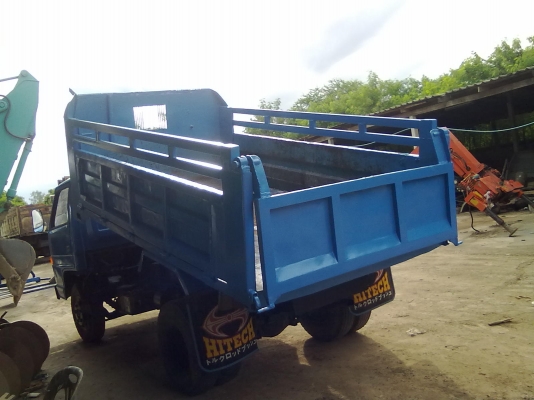 หกล้อดั้มดิน NPR 115 แรงม้า