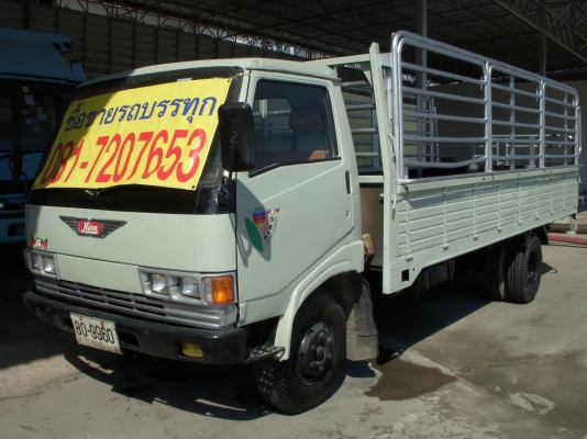 6ล้อHINO KM779 ยาว 5.50 ม.