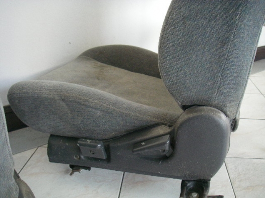 ขาย เบาะ 1คู่ โทร0834976662