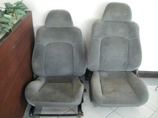 ขาย เบาะ 1คู่ โทร0834976662